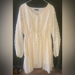 SHEIN Women’s Cream Swiss Dots Pullover V-Neck Dress, A-Line, Long Sleeve; XL/12